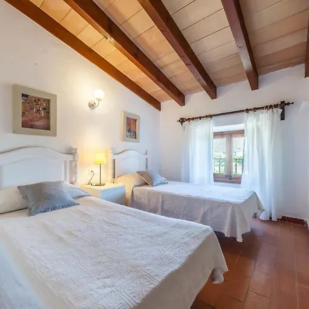 Sleeps 6 With Air Con And Wifi Villa Pollenca